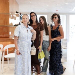 Ospiti del trunk show Jonathan Simkhai presso Anteprima Matera.