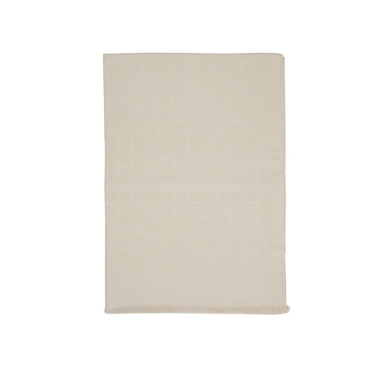 50600